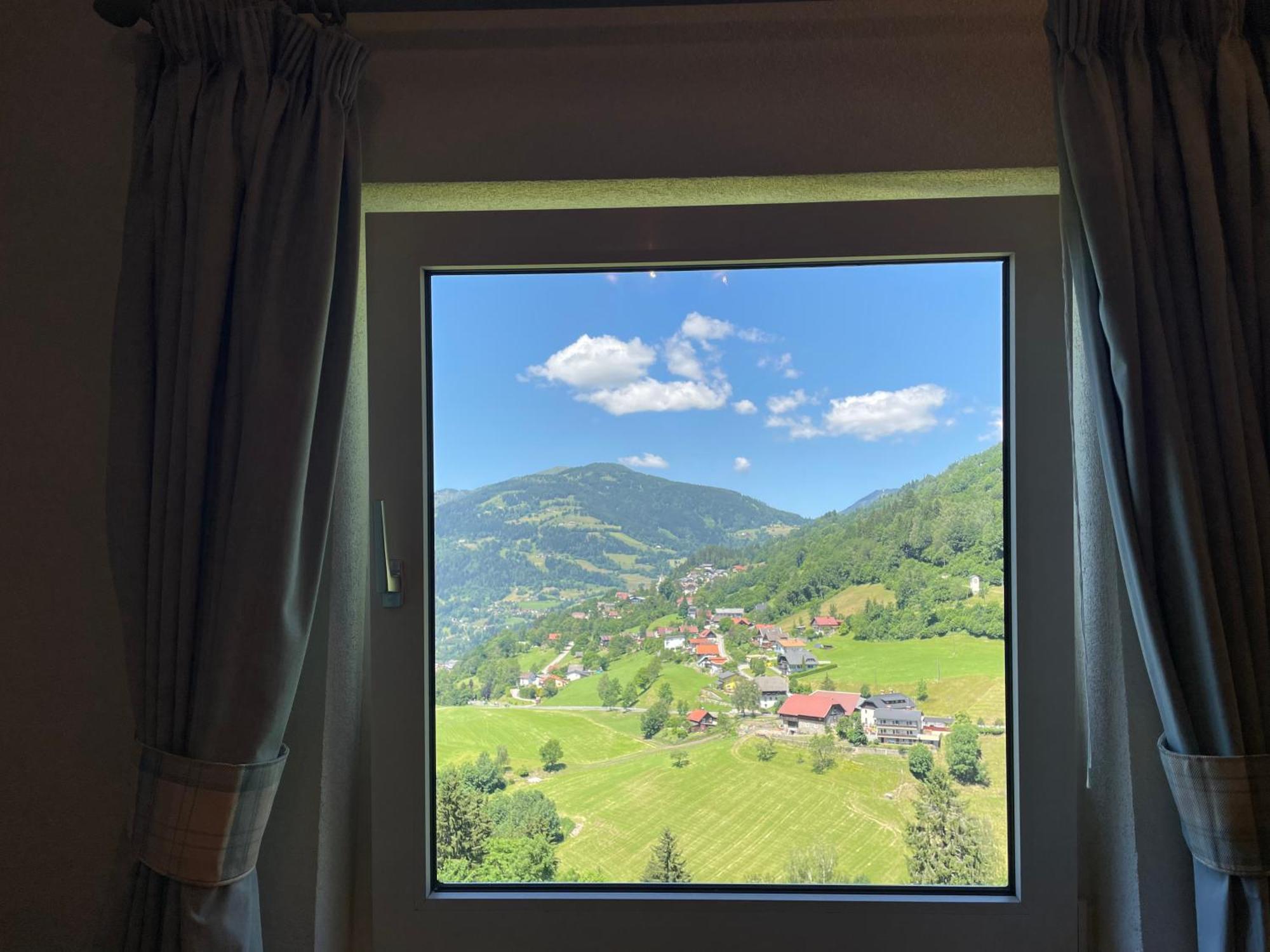 Landhaus Schoenblick Radenthein Exteriér fotografie